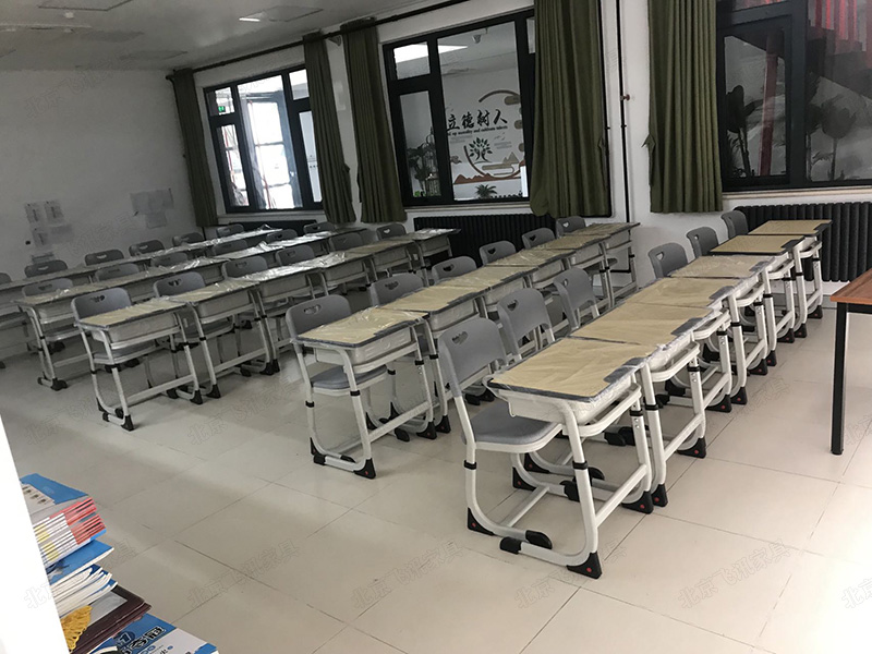 學(xué)校課桌椅訂購-104